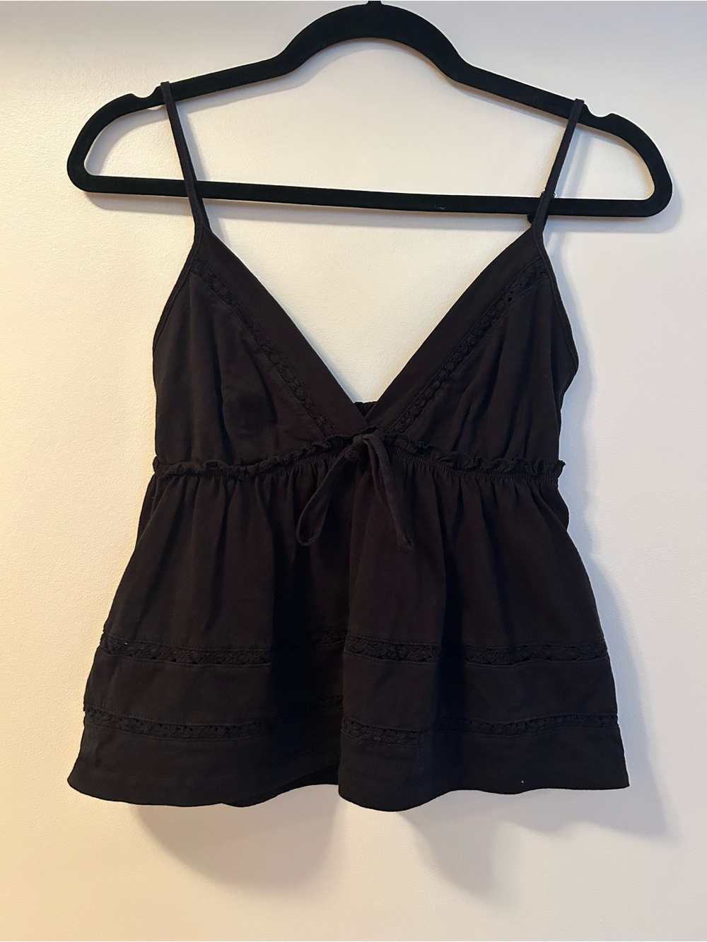 stradivarius Black V-Neck Tie-Front Camisole with Lace Trim